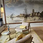 Nieuwe Haven 23 5* Dordrecht
